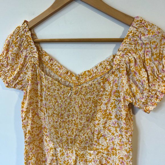 NWOT Daze Dayz Shirring Sleeves Midi Dress Yellow Floral Boho Size Medium - Picture 10 of 12